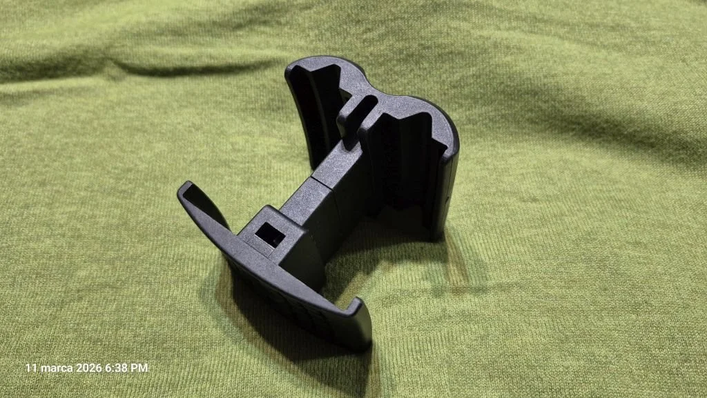 Lacznik magazynkow do AK47