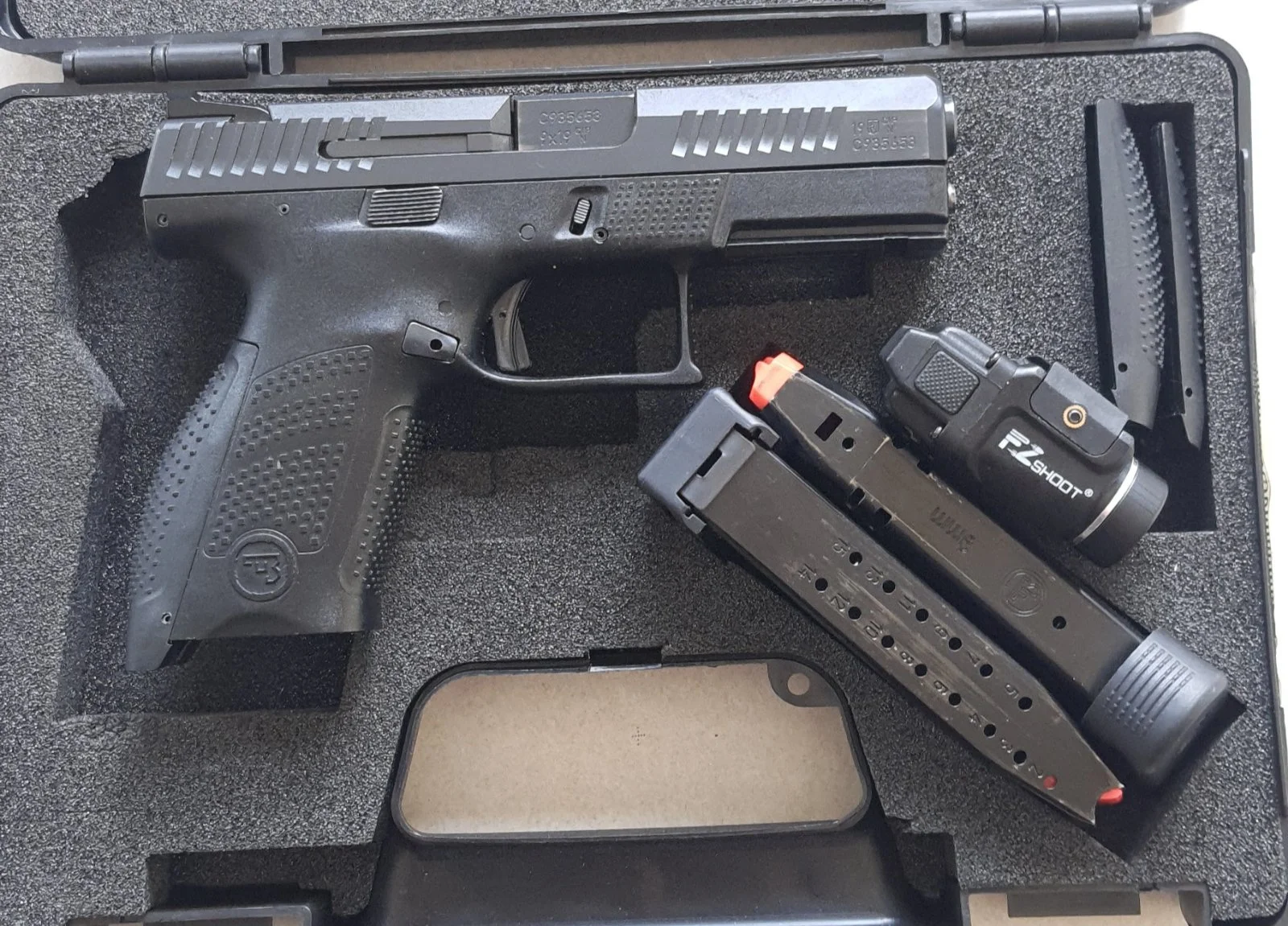 CZ P-10 C