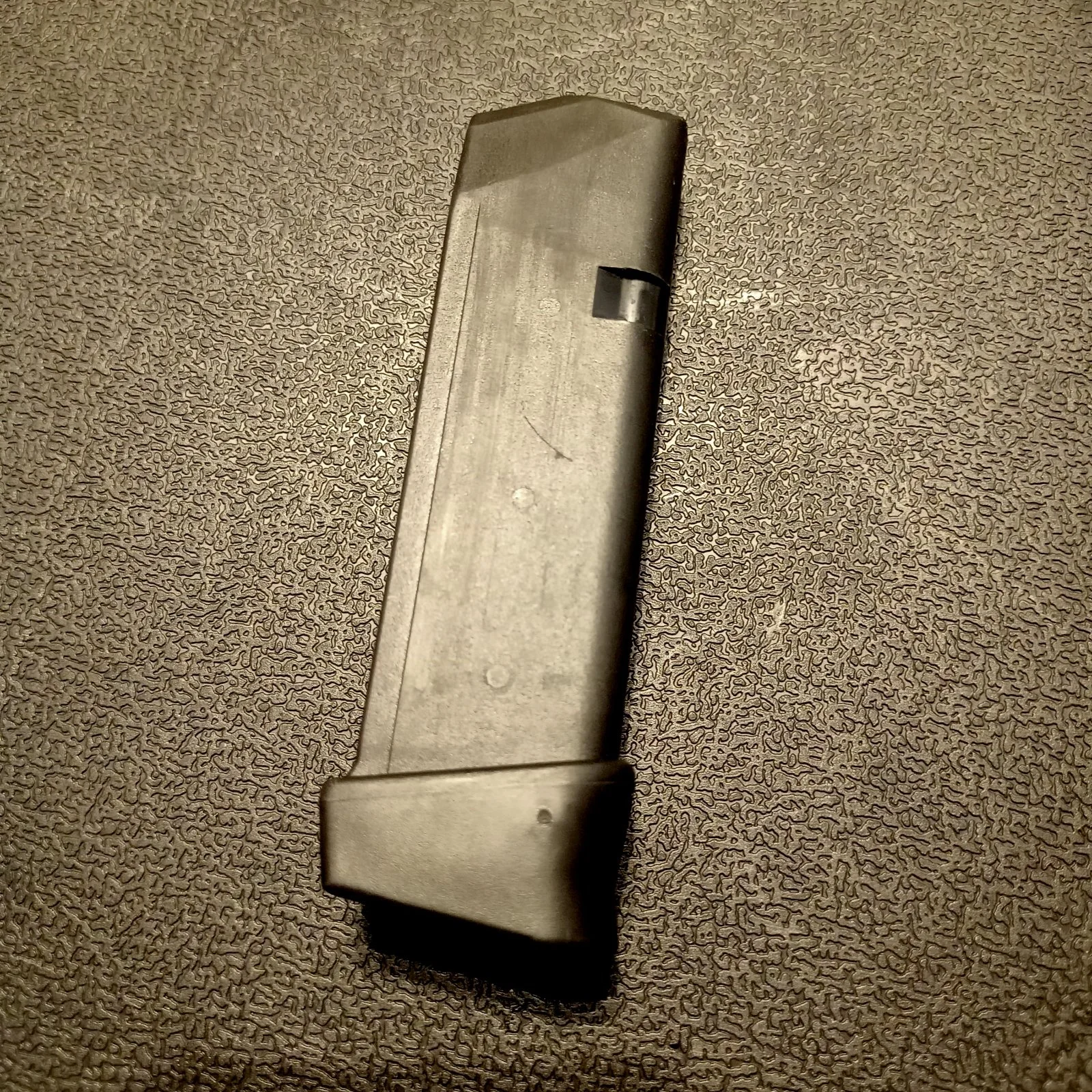 Magazynek Glock 19 powiększony