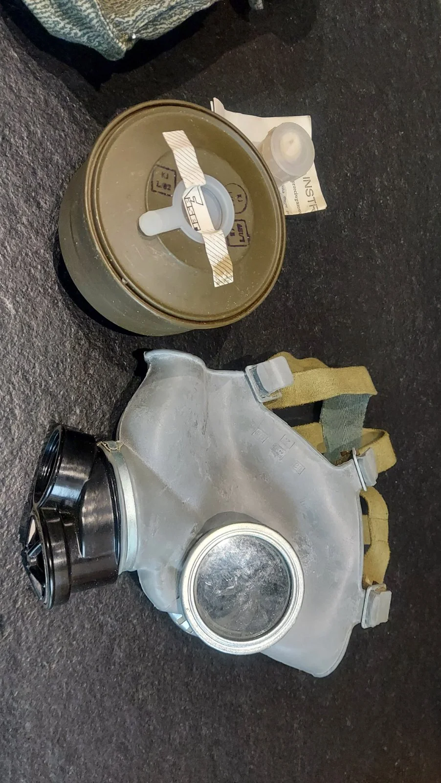 Zestaw maska przeciwgazowa MC1 ,filtr MS4, torba