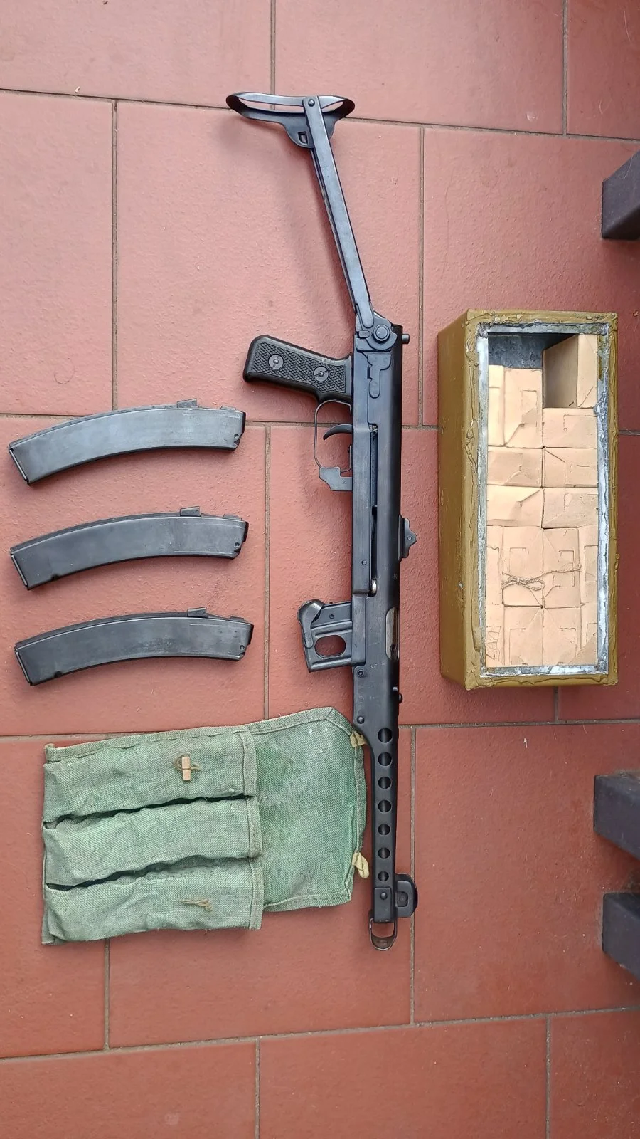Pistolet samopowtarzalny PPS-43, magazynki, konserwa