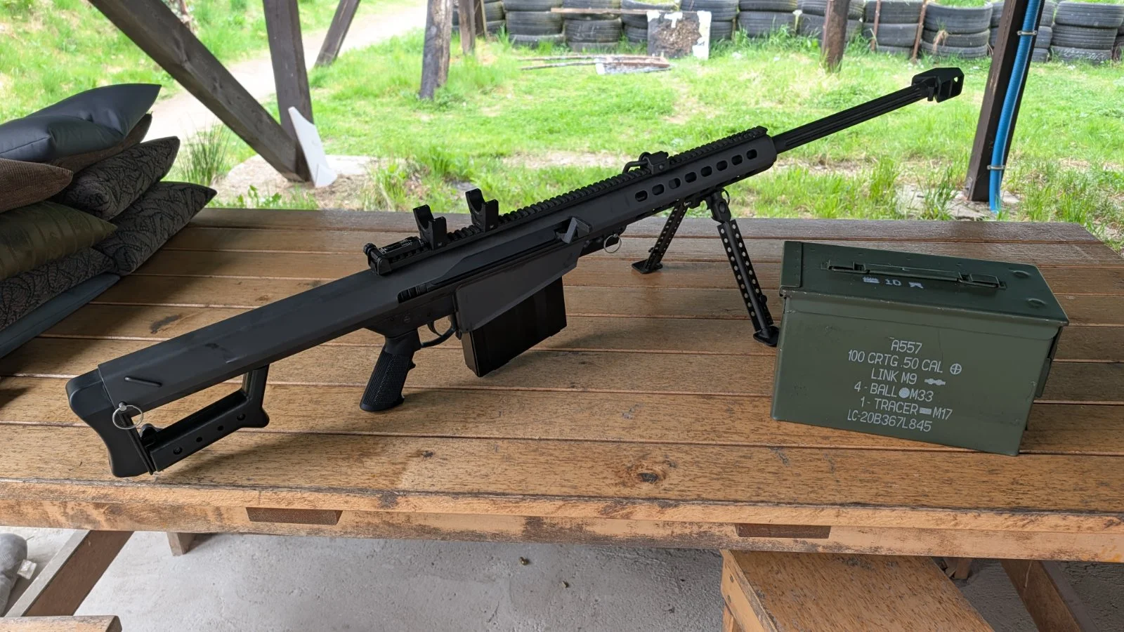 Strzelania z 50 BMG , 50 AE , 500 S&W , 50 Beowulf