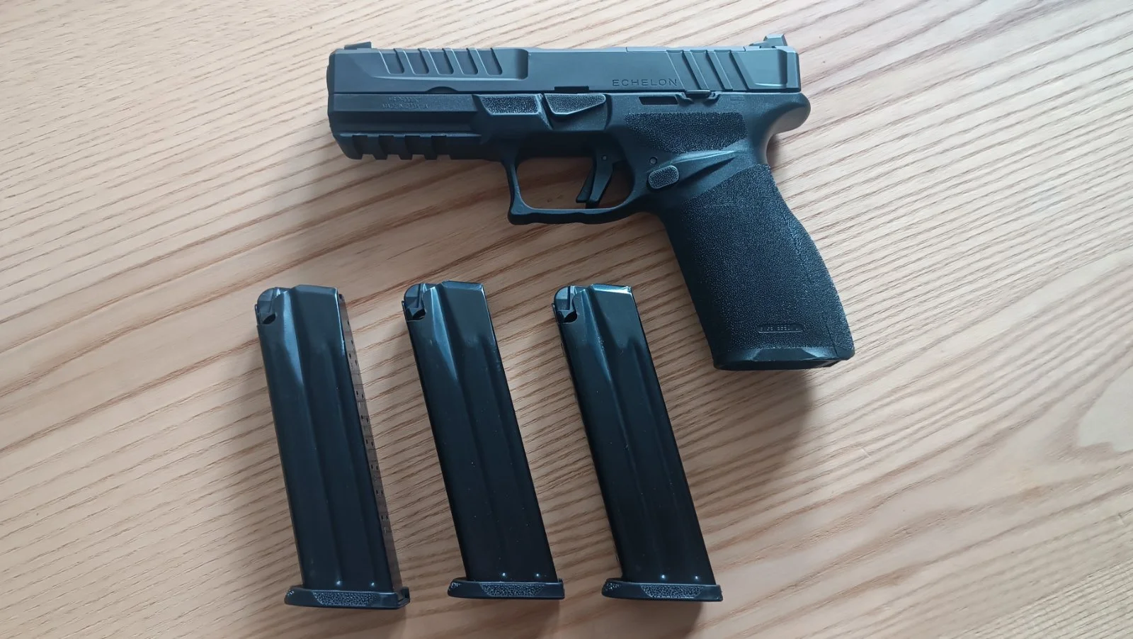 Springfield Echelon 4,5" Full size U-Dot
