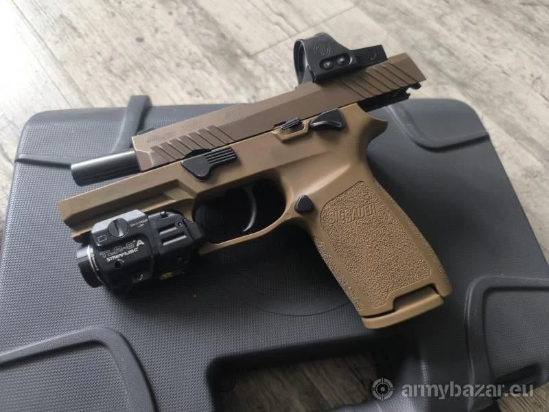 Sig Saurer p320 M18 Romeo 1 Pro Streamlight TLR-8A
