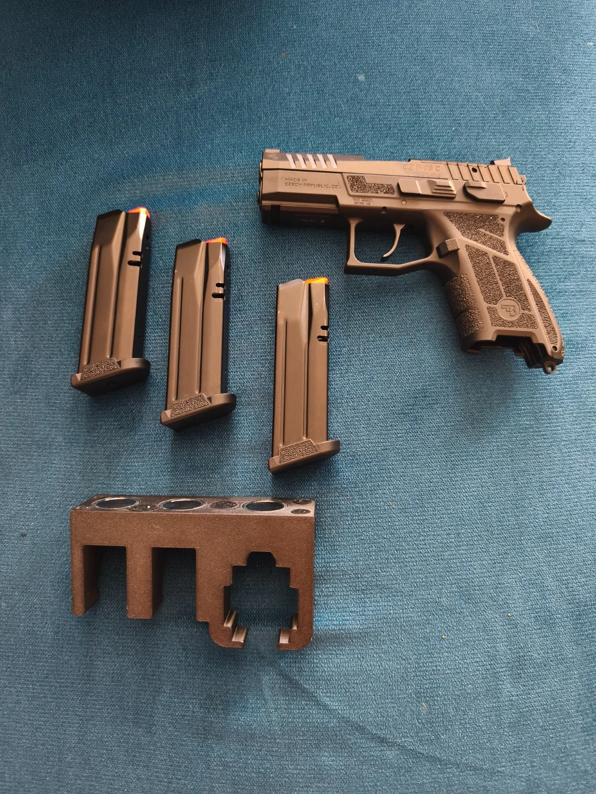 Pistolet CZ P-09 C Nocturne