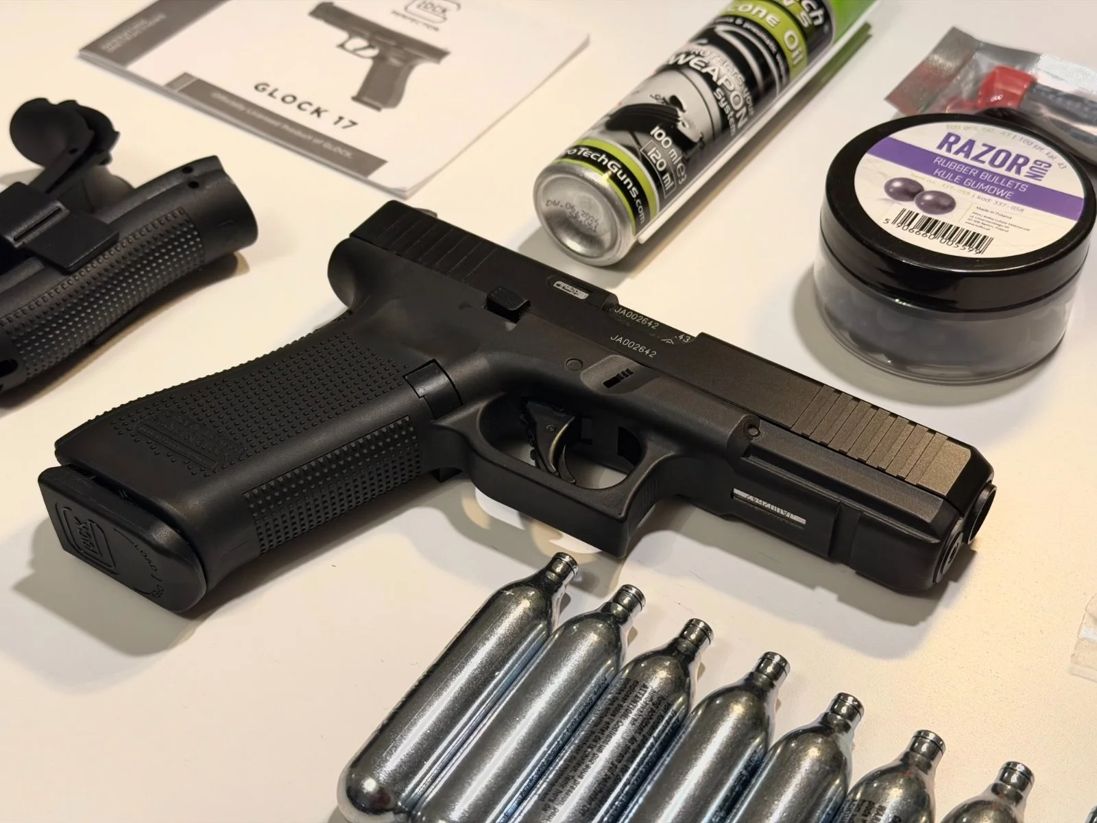 NOWY! Glock 17 Gen 5 RAM T4E CO2 z akcesoriami