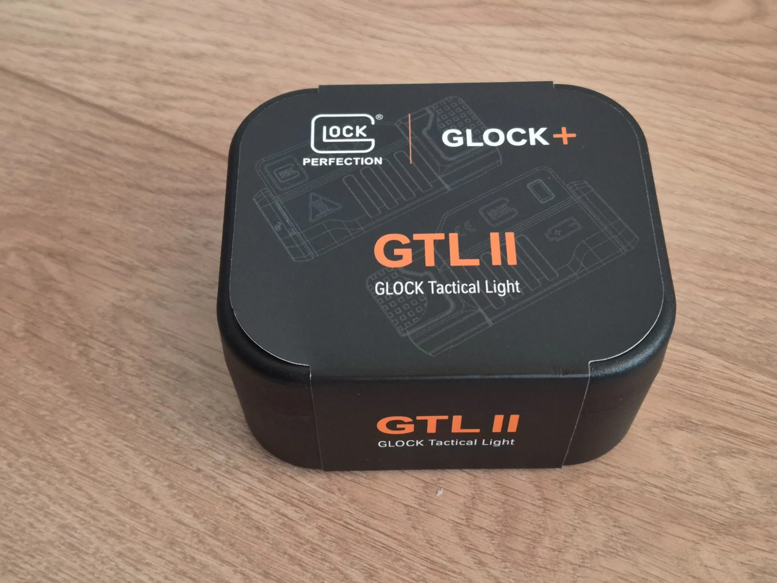 nowa latarka Glock GTL II LED 76202