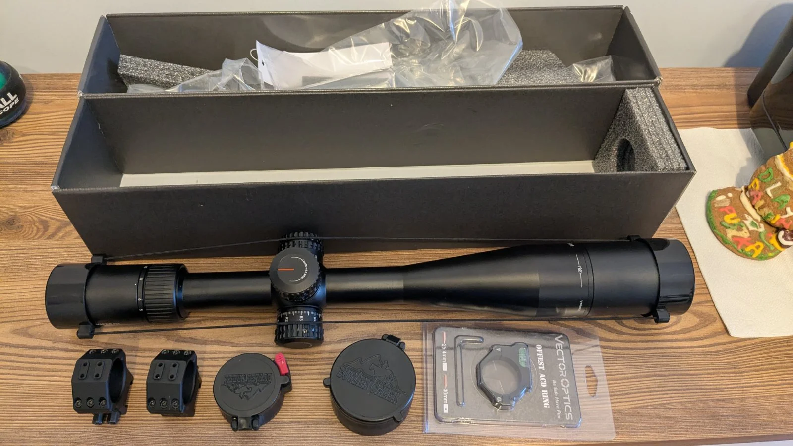 Luneta Vortex Viper PST II 5-25x50 FFP 30 mm AO EBR-2C MRAD