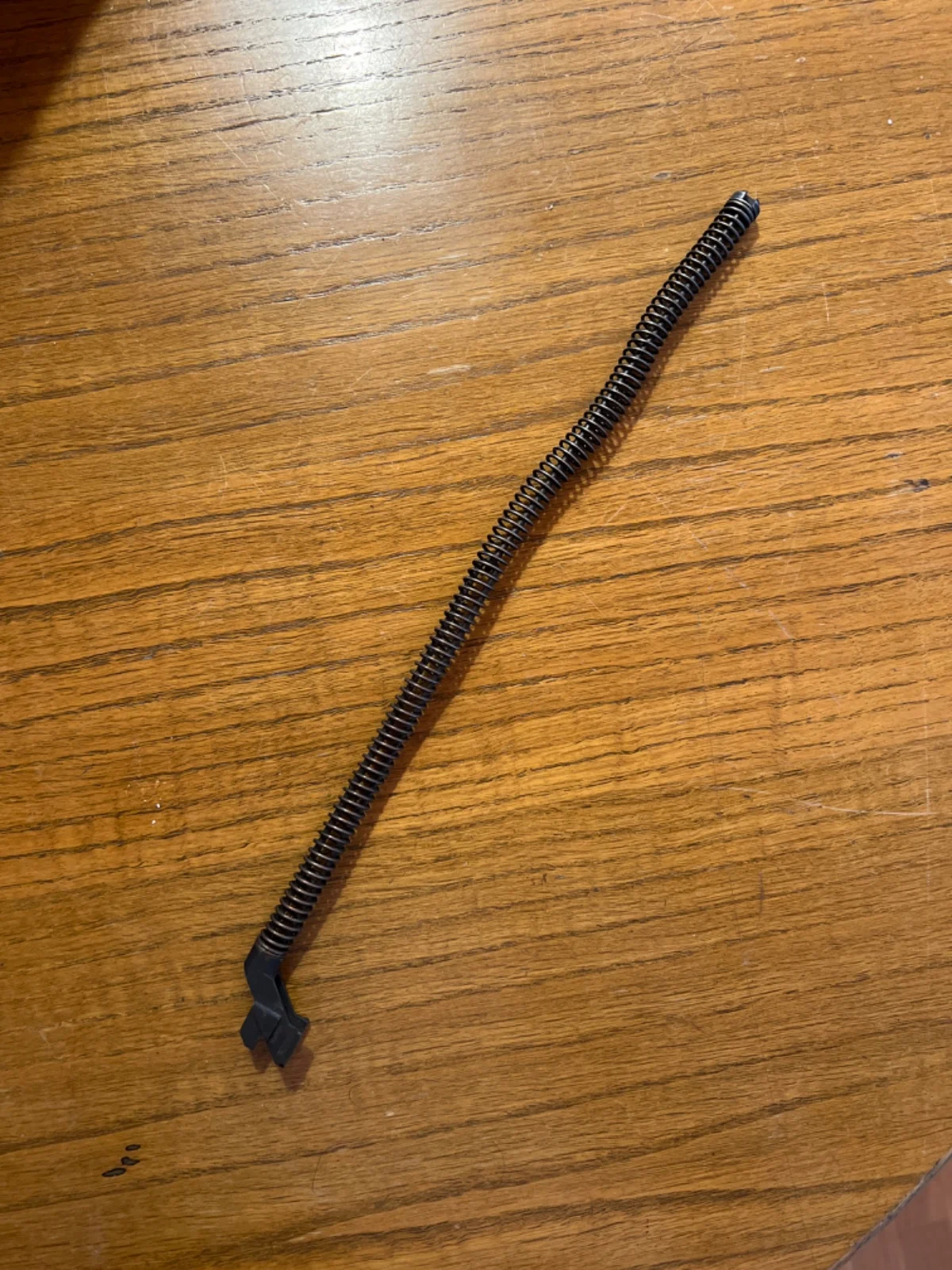 Sprężyna oporopowrotna zamka do AKM