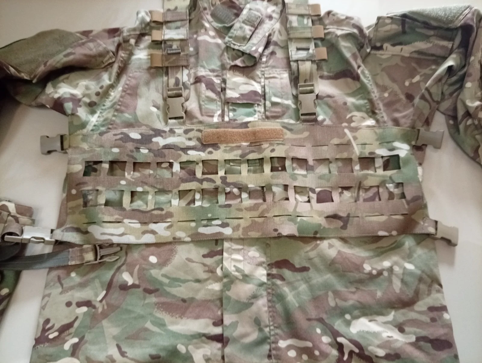 Mundur, chest ring, pas i rękawice