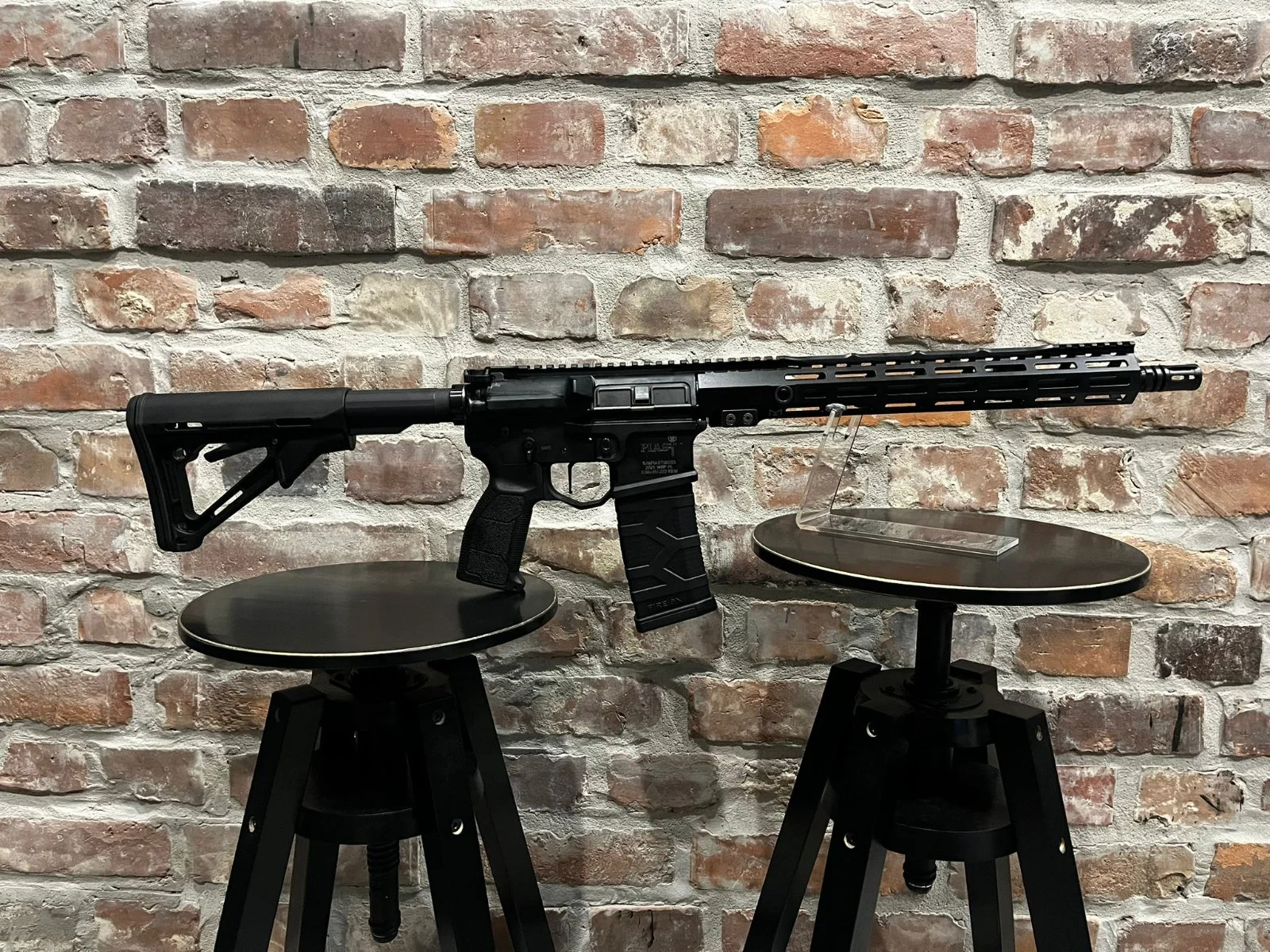 AR-15 PIAST 5,56x45mm Magpul FB Radom