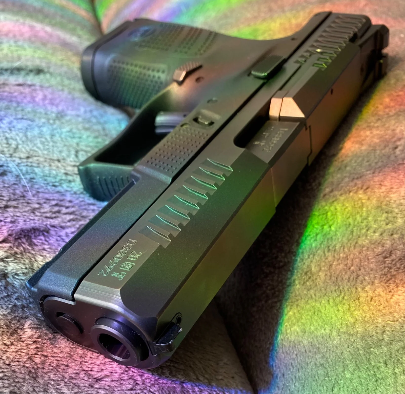 Pistolet CZ P10C