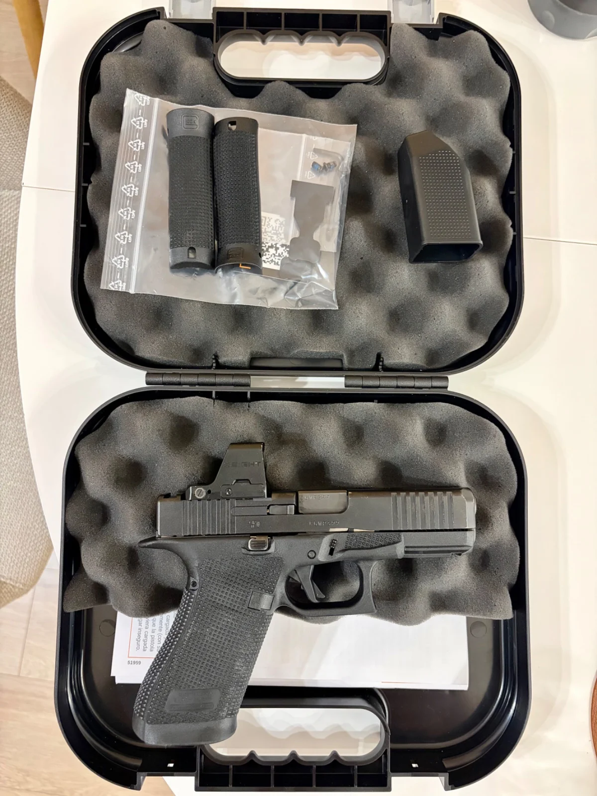 Glock 45 gen 6 z kolimatorem Osight C.