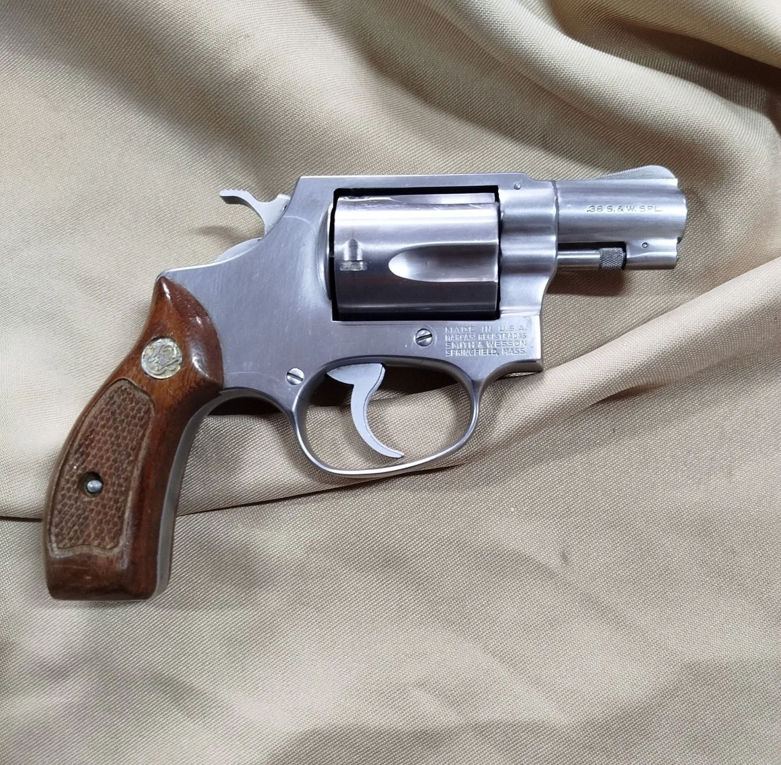 Rewolwer Smith & Wesson mod. 60, kal. 38Spec, 2" DOWÓZ