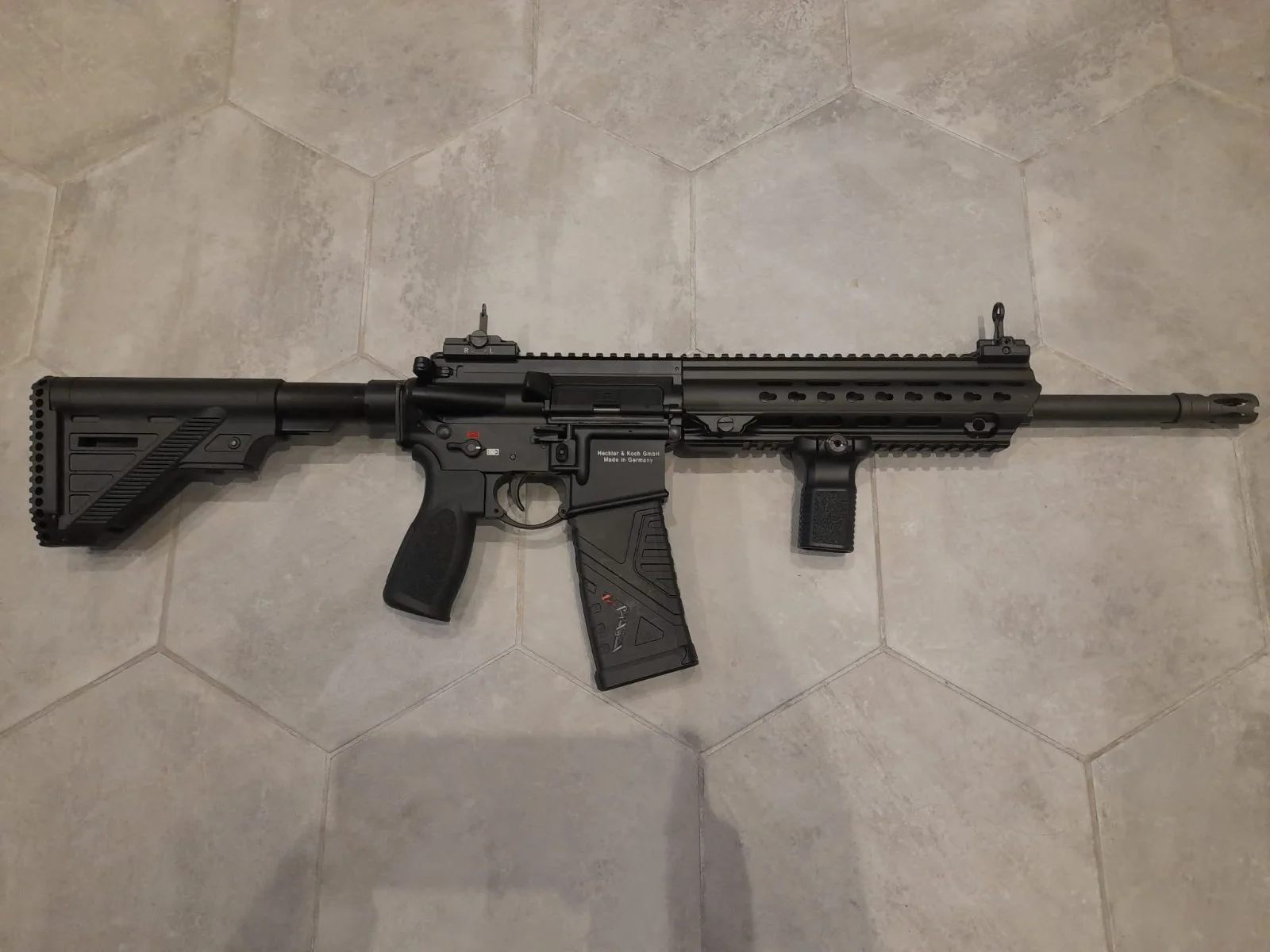 HK MR223