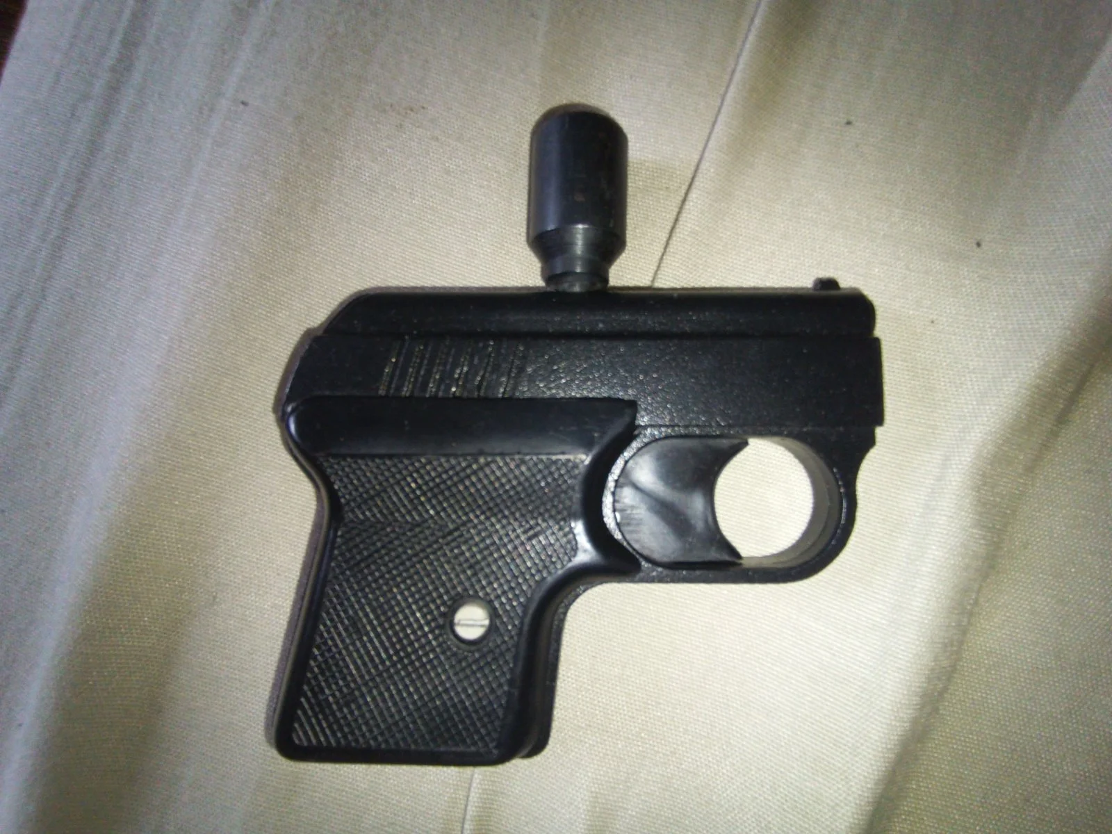 Pistolet hukowy Start