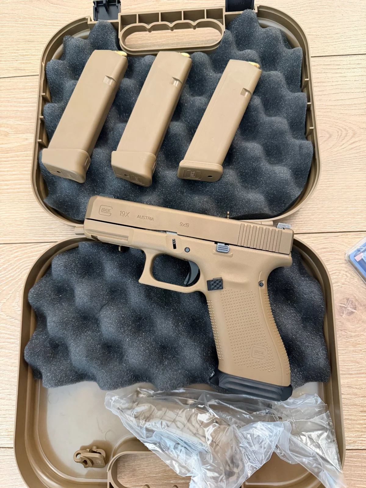 Glock 19X stan idealny z dodatkami