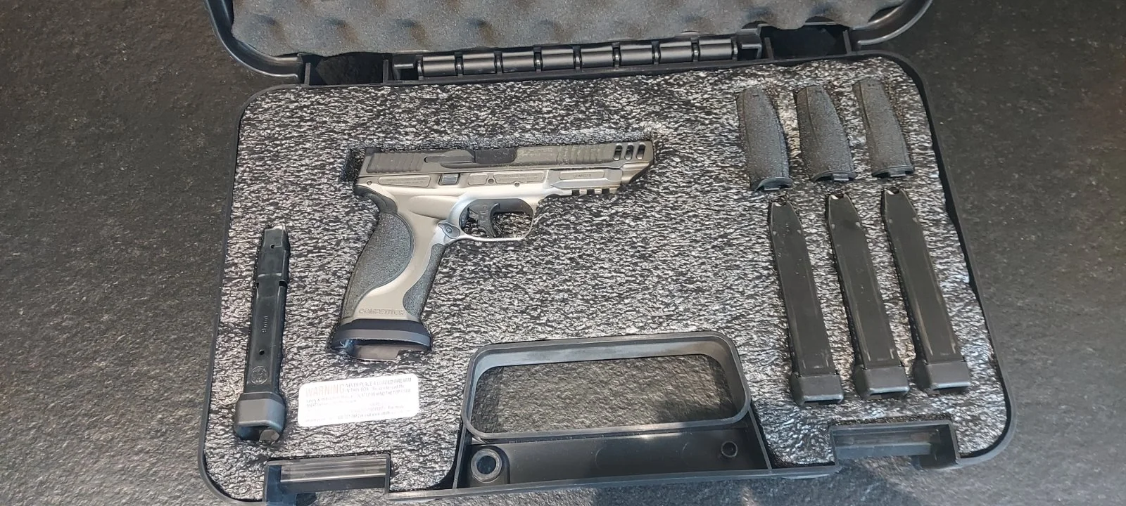 Smith & Wesson M&P9 M2.0 Competitor