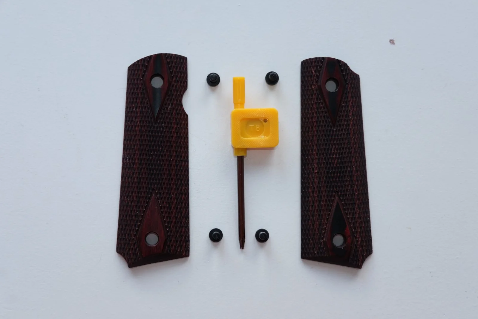 Okładziny do Colt 1911