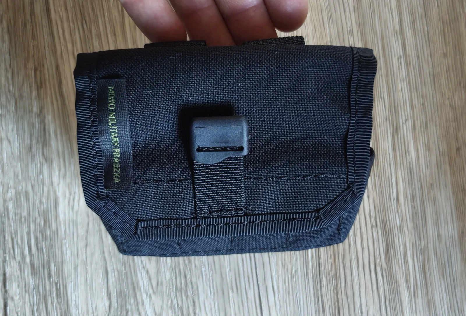 Miwo Military ładownica na 8 sztuk amunicji kalibru 12ga