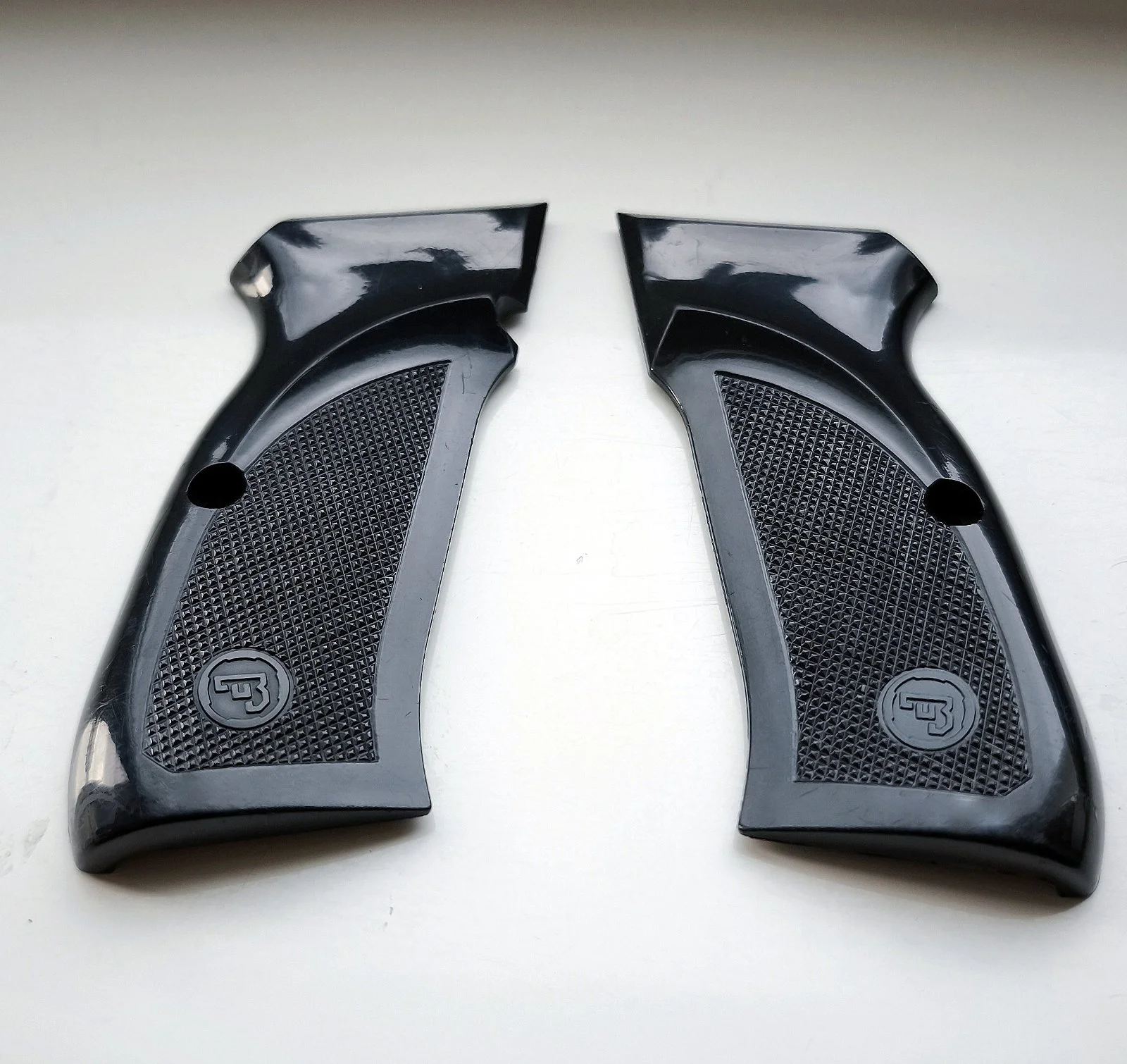 Okładziny do serii  CZ75