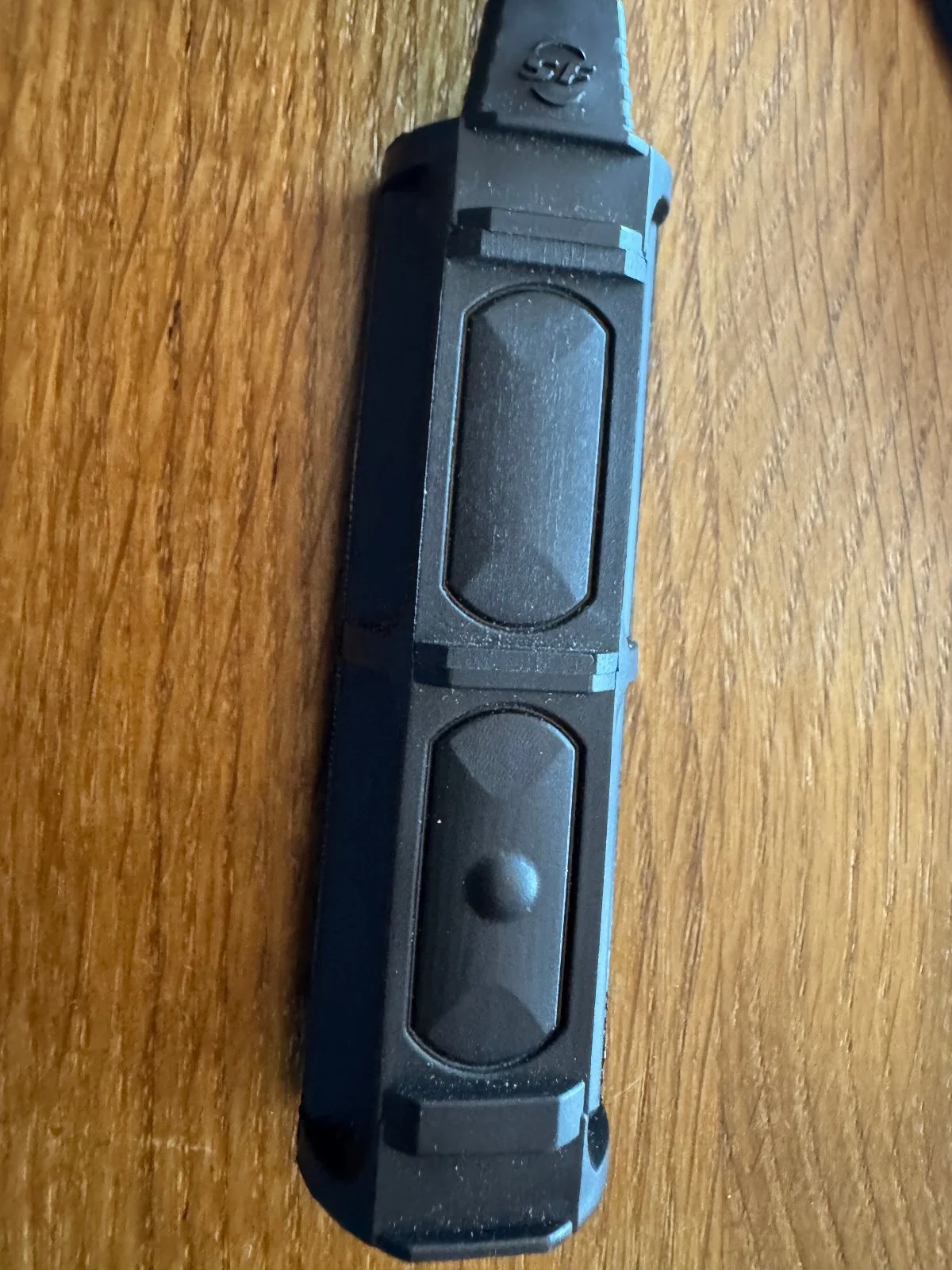 Włącznik żelowy Surefire SR07-D-IT do latarki i lasera