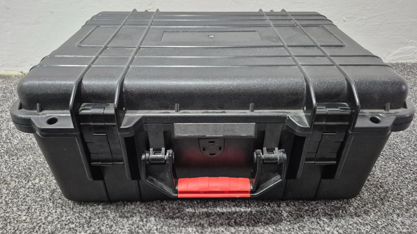 Pancerna walizka NEWBRAND NB-45-8-B IP67