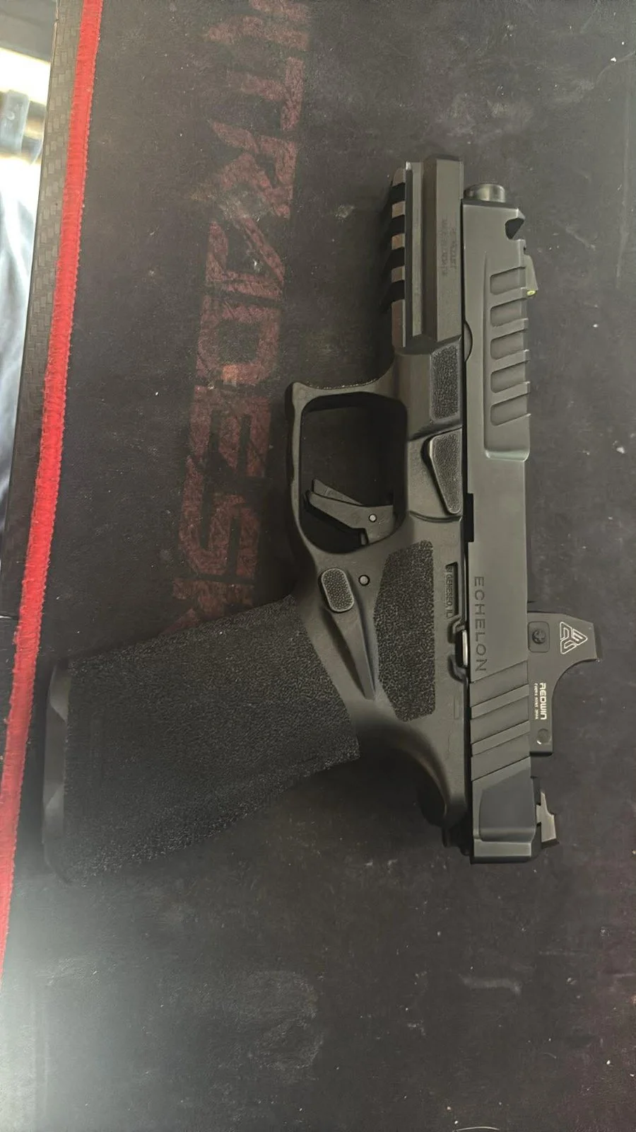 Springfield Echelon Comp wraz z Kolimatorem RedWin Cobra Mini