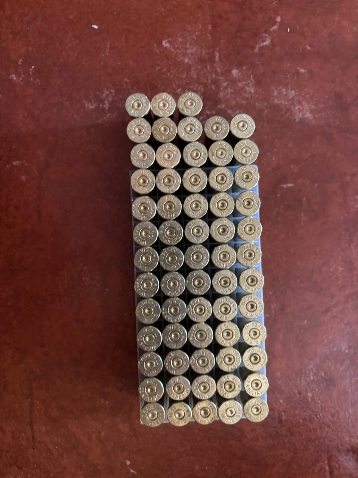 Łuski 38 Spec 63 sztuki Fiochii/S&B