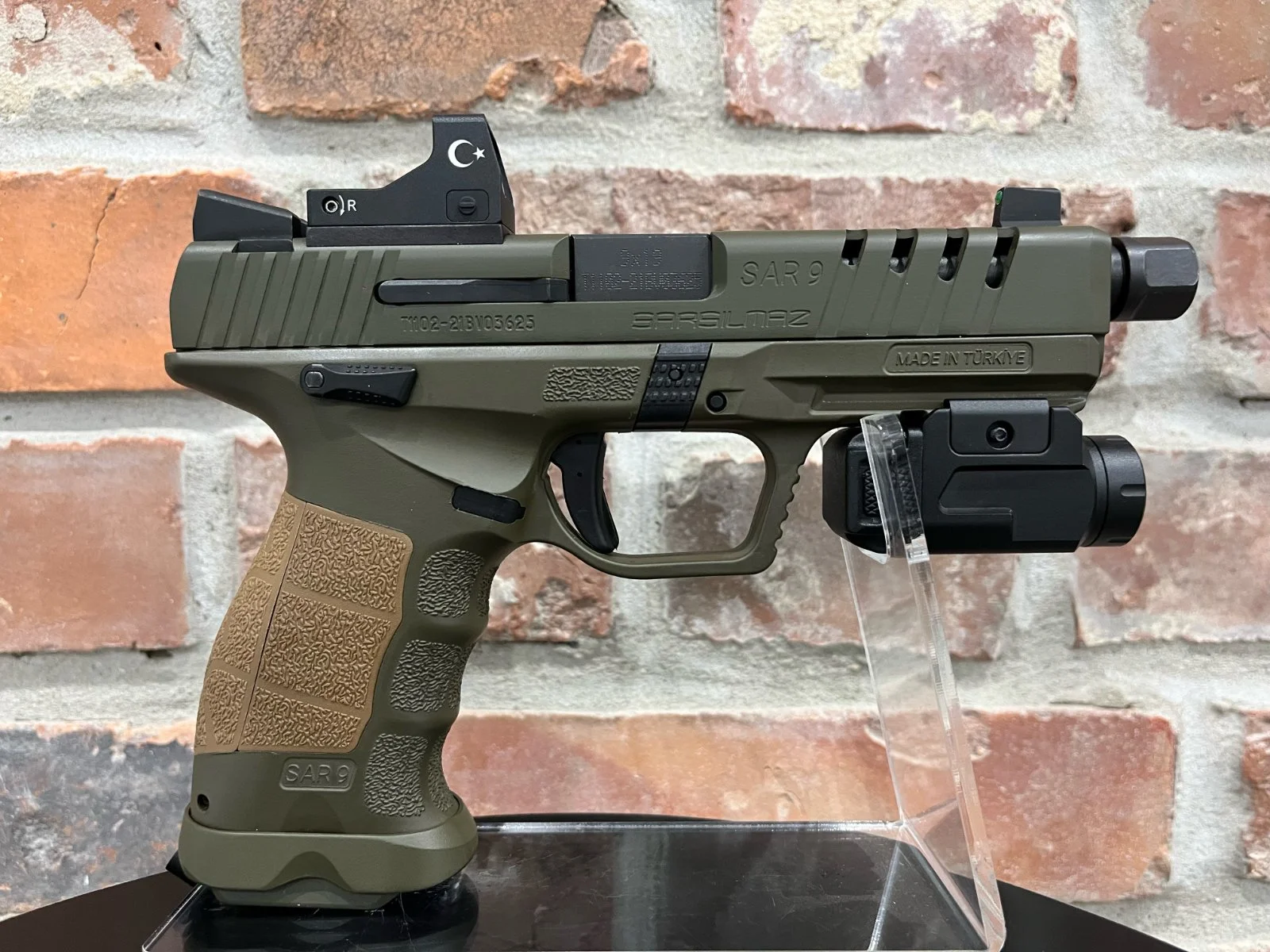 Pistolet Sarsilmaz SAR9 SP Khaki kal. 9x19