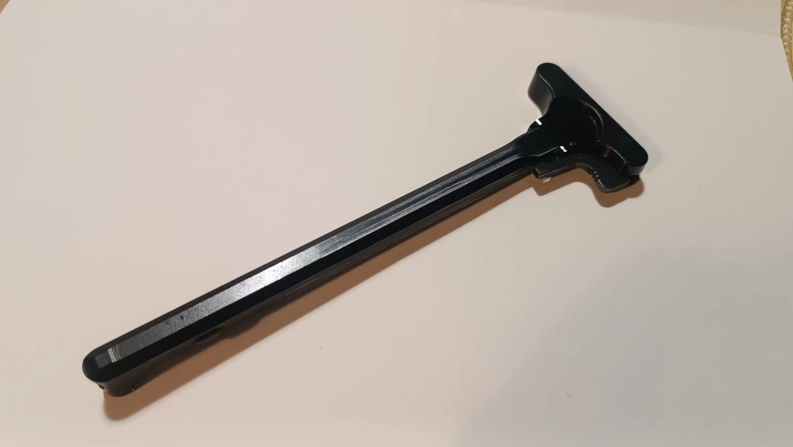 Dźwignia przeładowania AR15  jednostronna