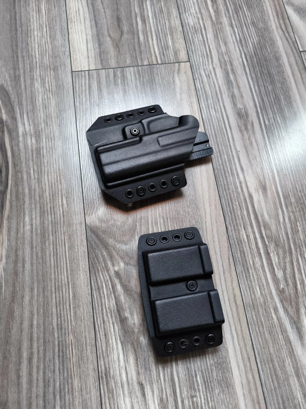 Kabura OWB Doubletap Steyr L9A2 oraz ładownica Doubletap na 2 magazynki