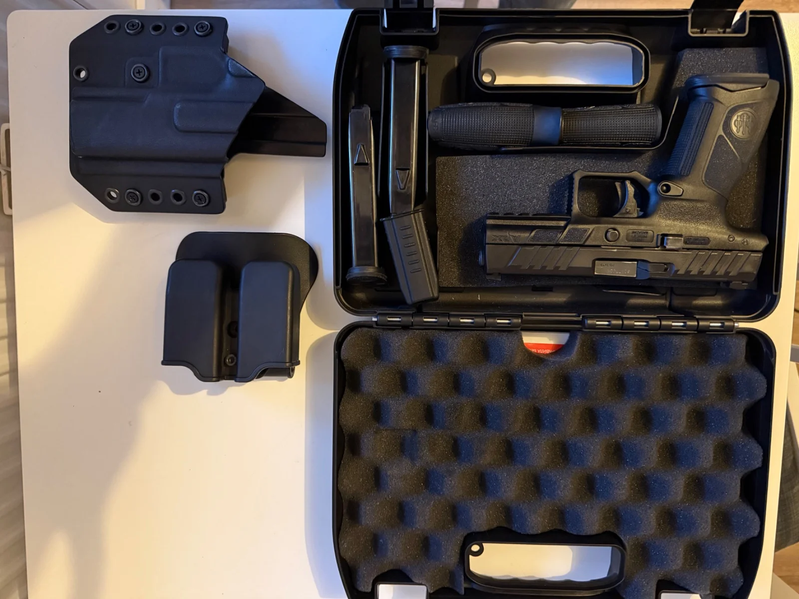 Beretta APX A1