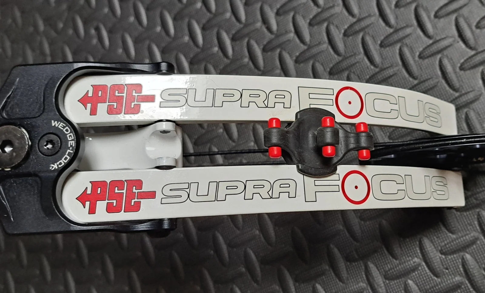 Łuk bloczkowy PSE SUPRA FOCUS XL 60lbs