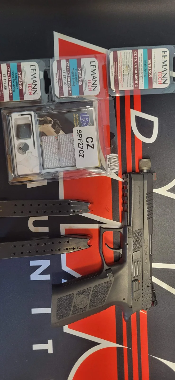 CZ P-09 SR kal. 9x19, przyrządy LPA, sprężyny EEMANN TECH
