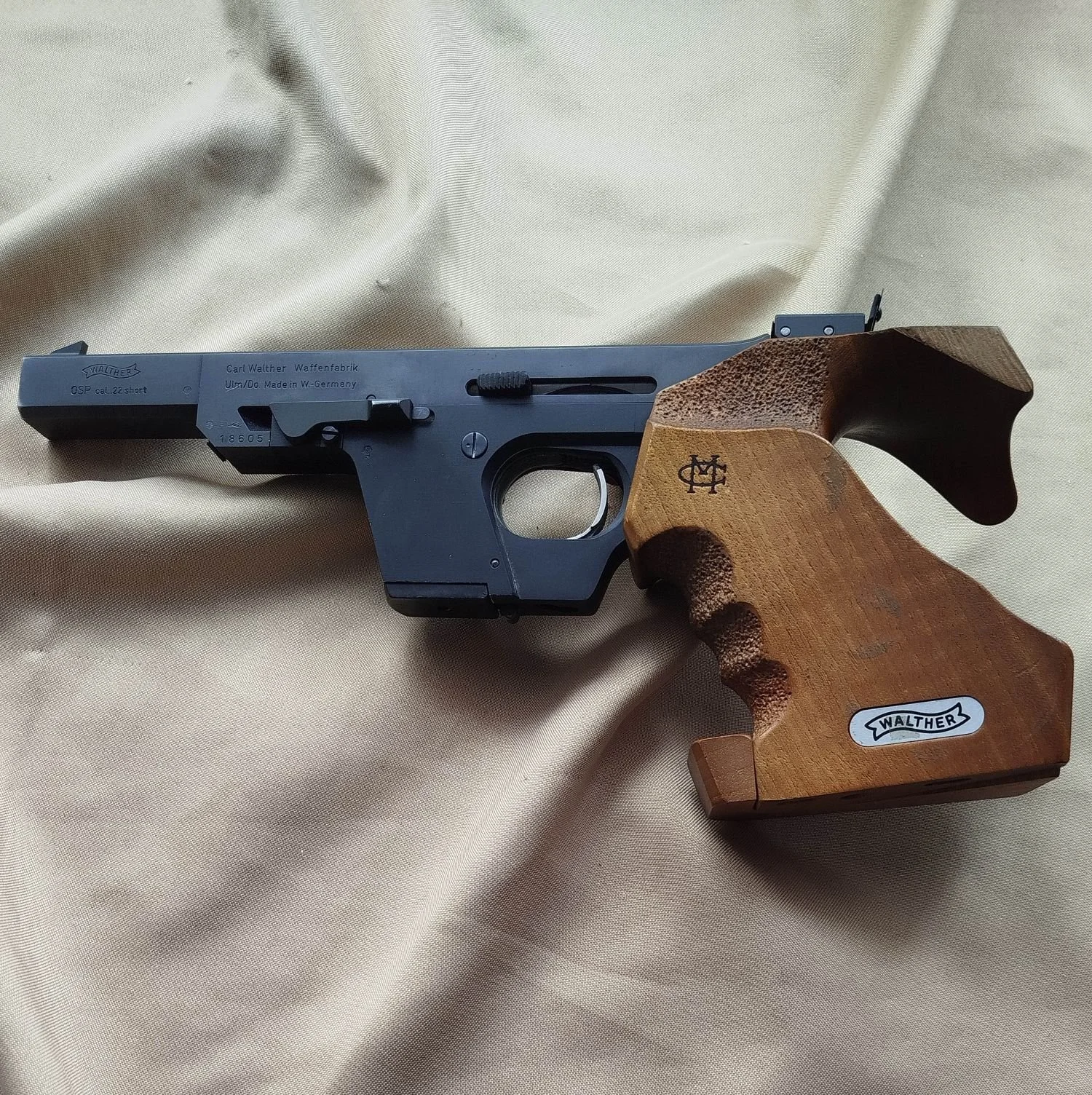 Pistolet Walther OSP .22 Short - dowóz cału kraj