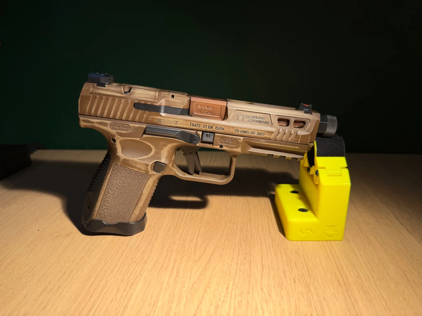 TP9 ELITE COMBAT TROPHY ELVEN DAGGER