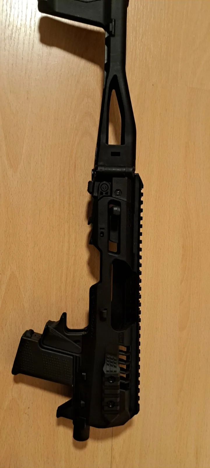 Micro Roni CZ P09 - uszkodzone