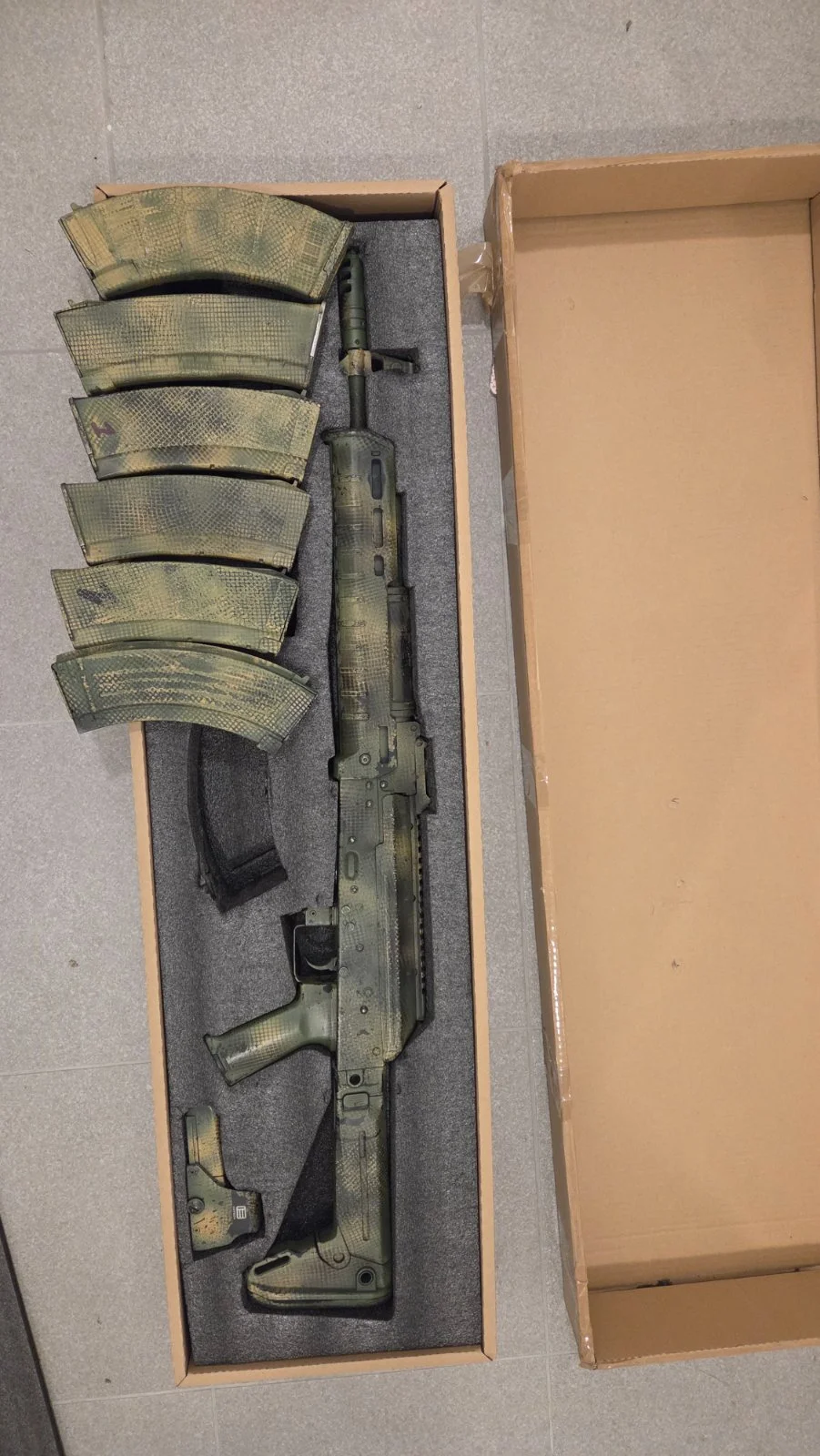 Cm.077 ak replika 6 mag eotech