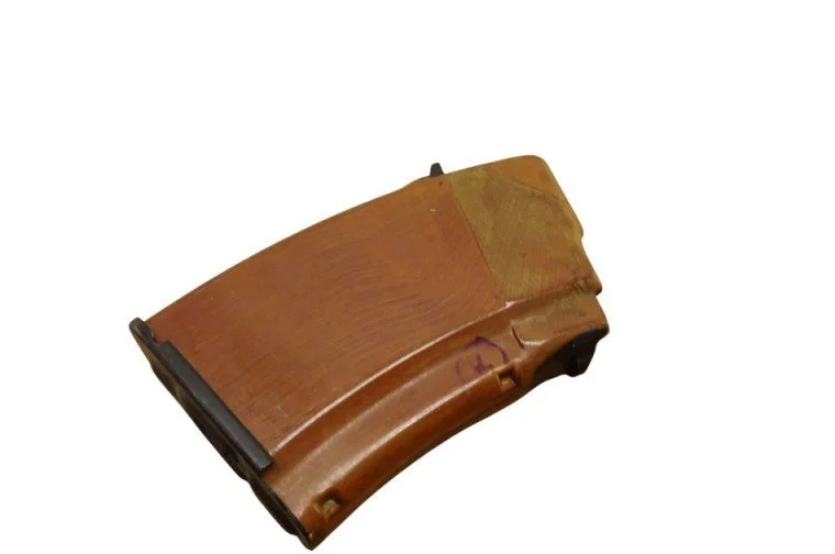 Kupię Magazynek 10 nabojowy AK ebonit