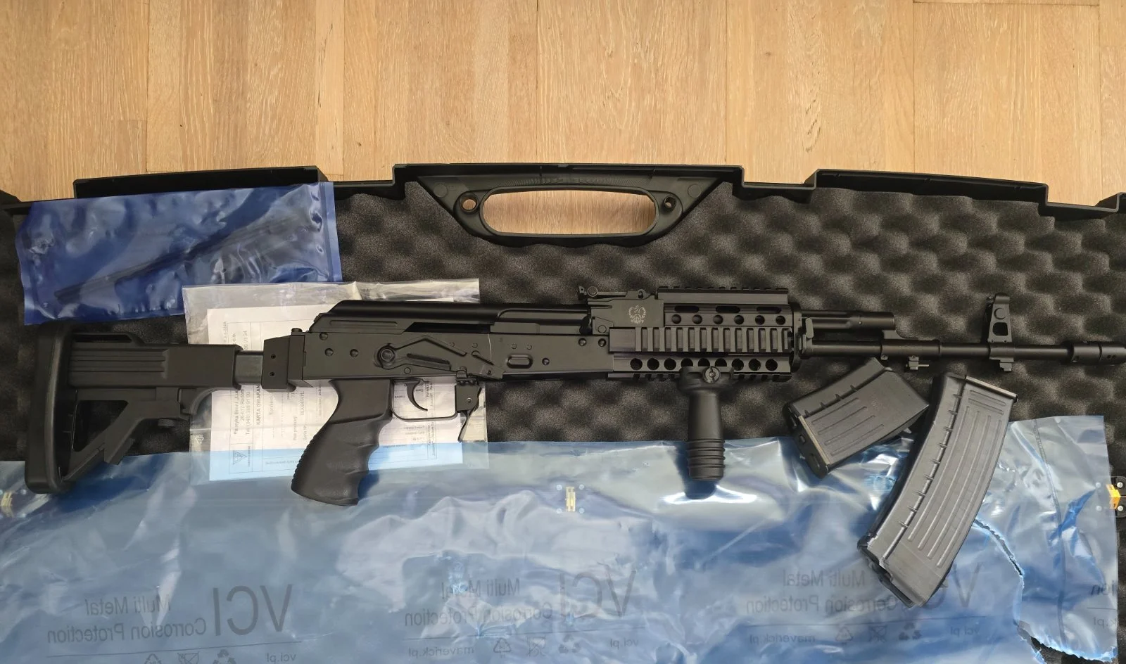 Beryl .223 plus szyna, magazynek i pestki