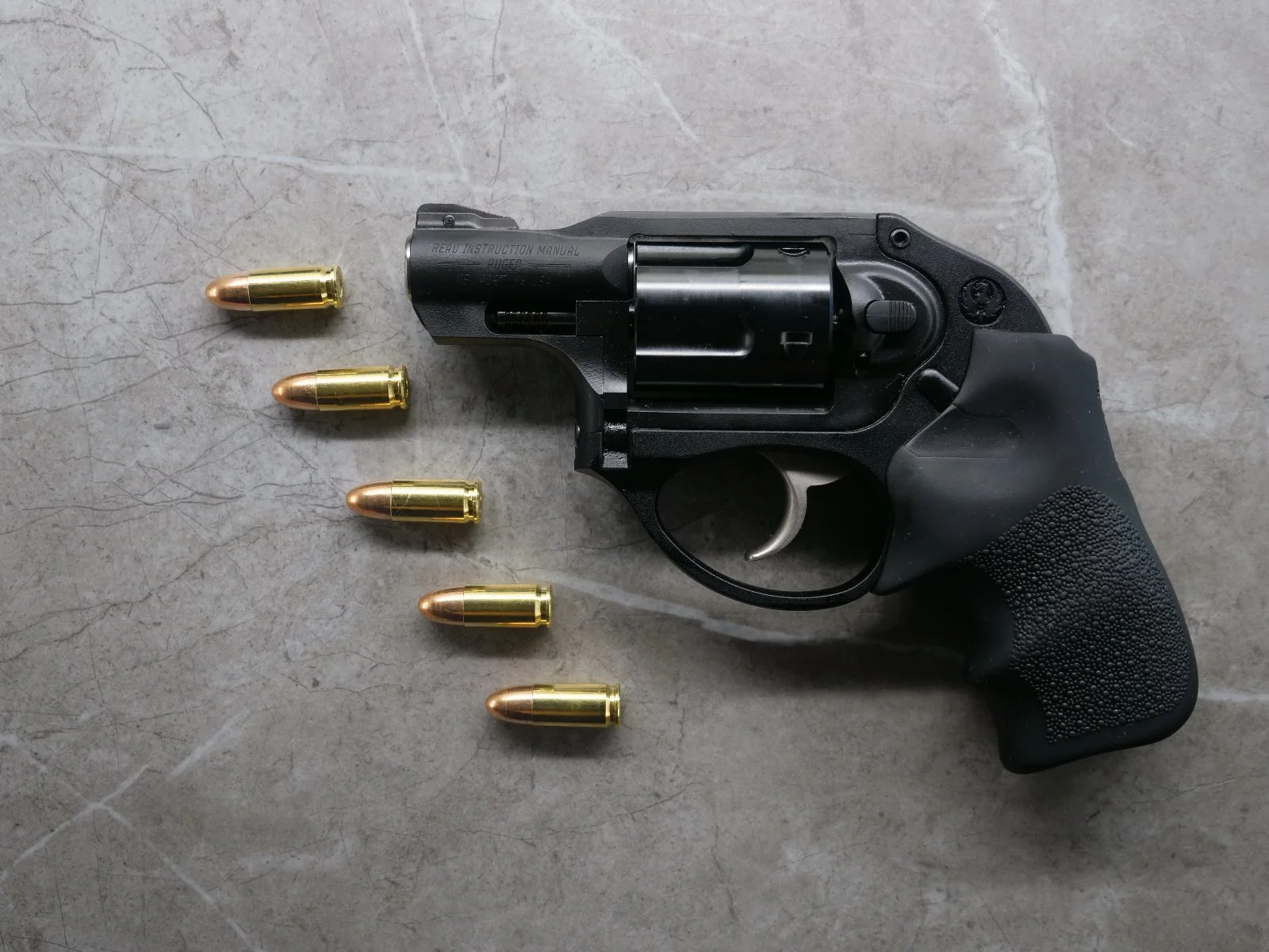 Rewolwer Ruger LCR 9mm i kabura Garrett Holste