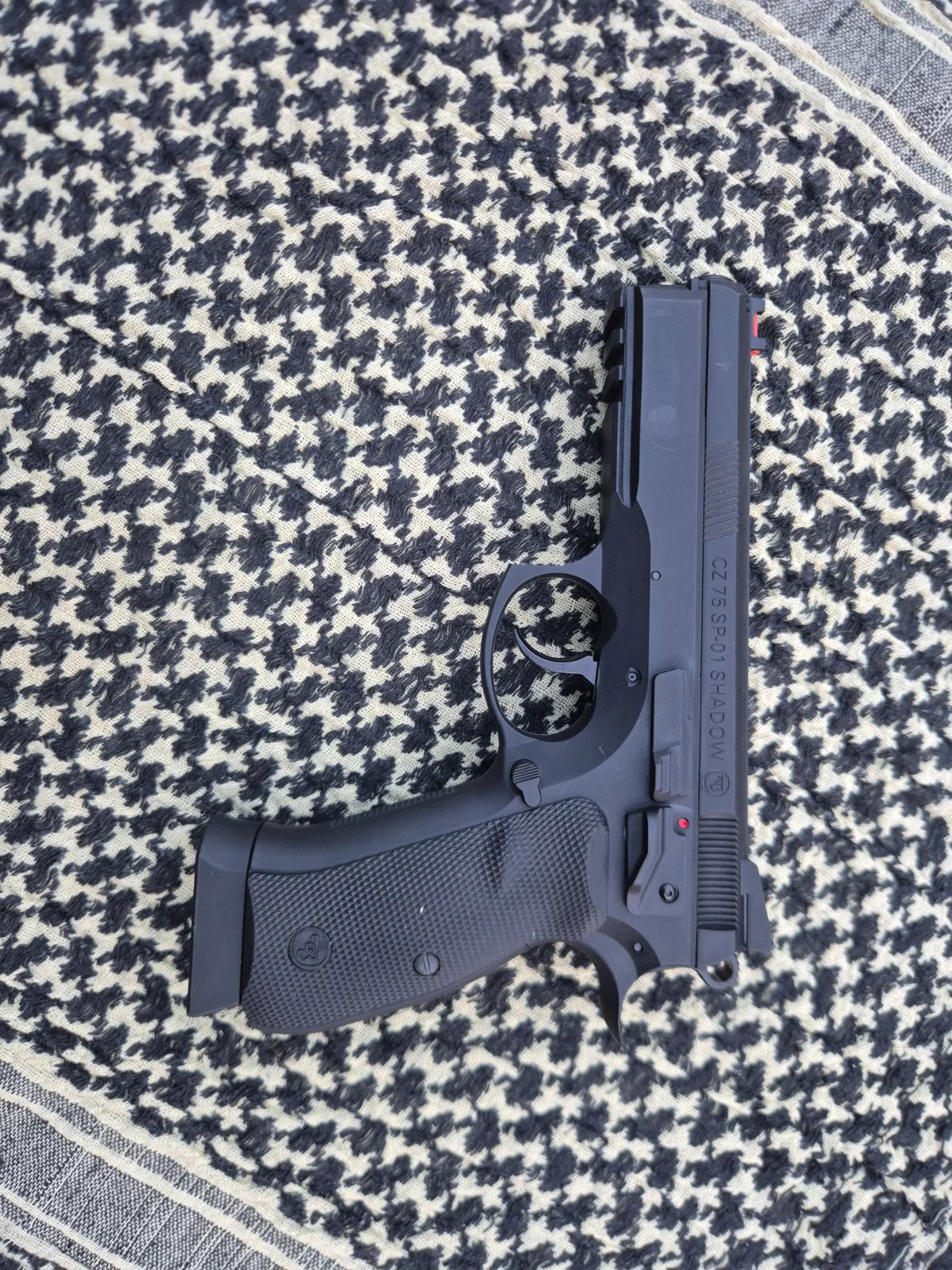 Cz 75 co2