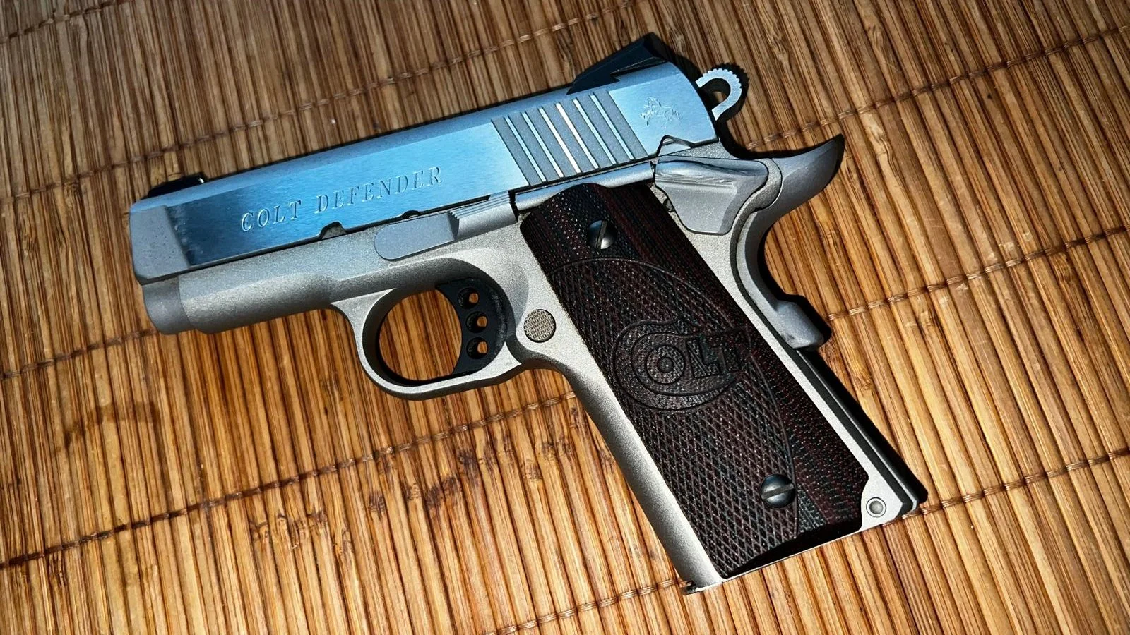 Colt Defender 1911 .45ACP 3"