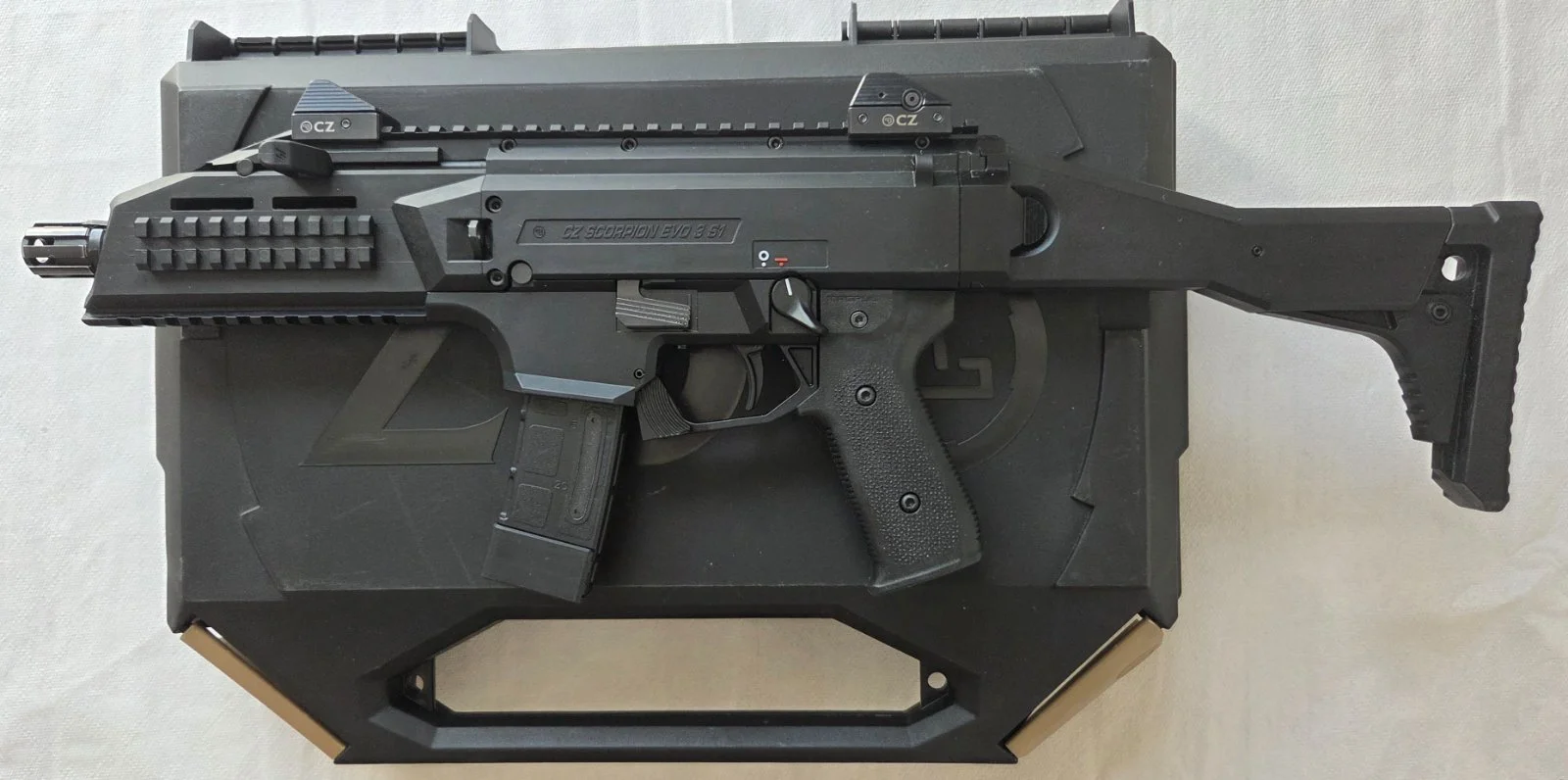 CZ Scorpion Evo3 S1 jak nowy
