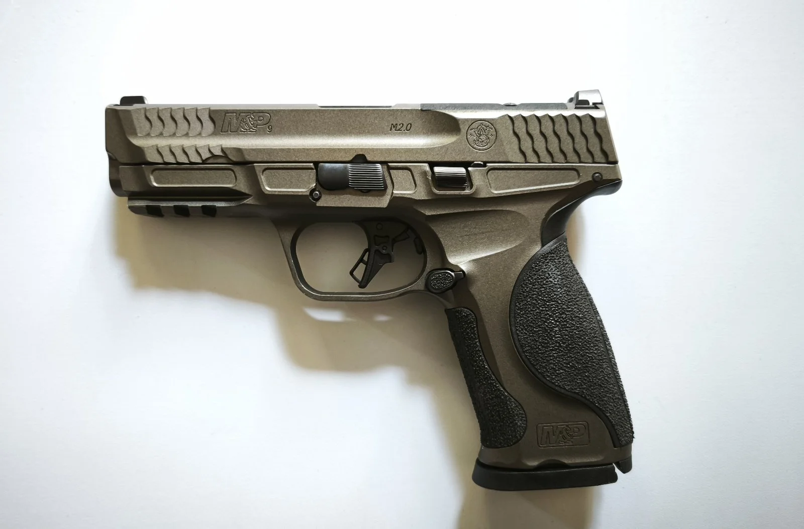 Pistolet Smith & Wesson M&P9 M2.0 METAL kal. 9x19