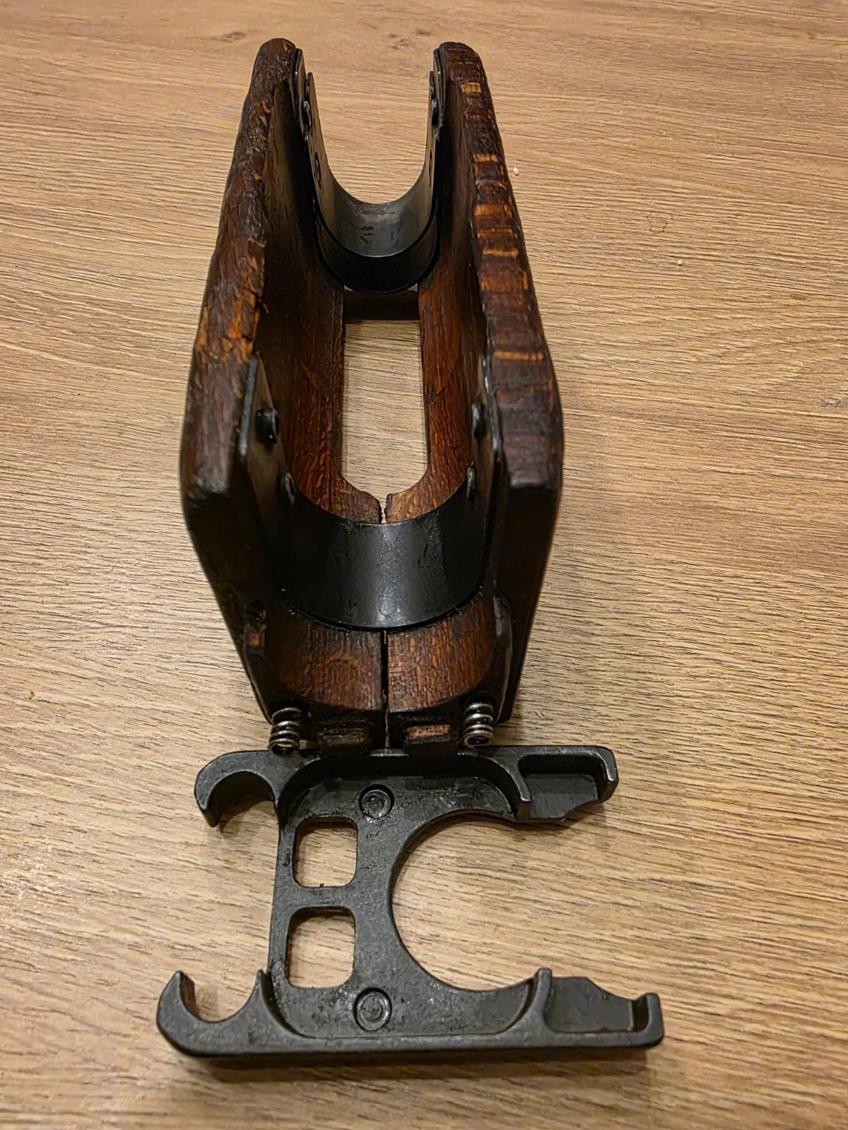 Oryginalne drewniane łoże do IMI Galil ARM Kompletne z okuciami