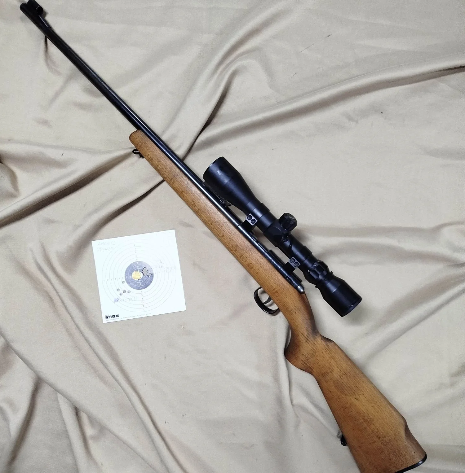 Karabinek powtarzalny Anschutz 1387 .22LR