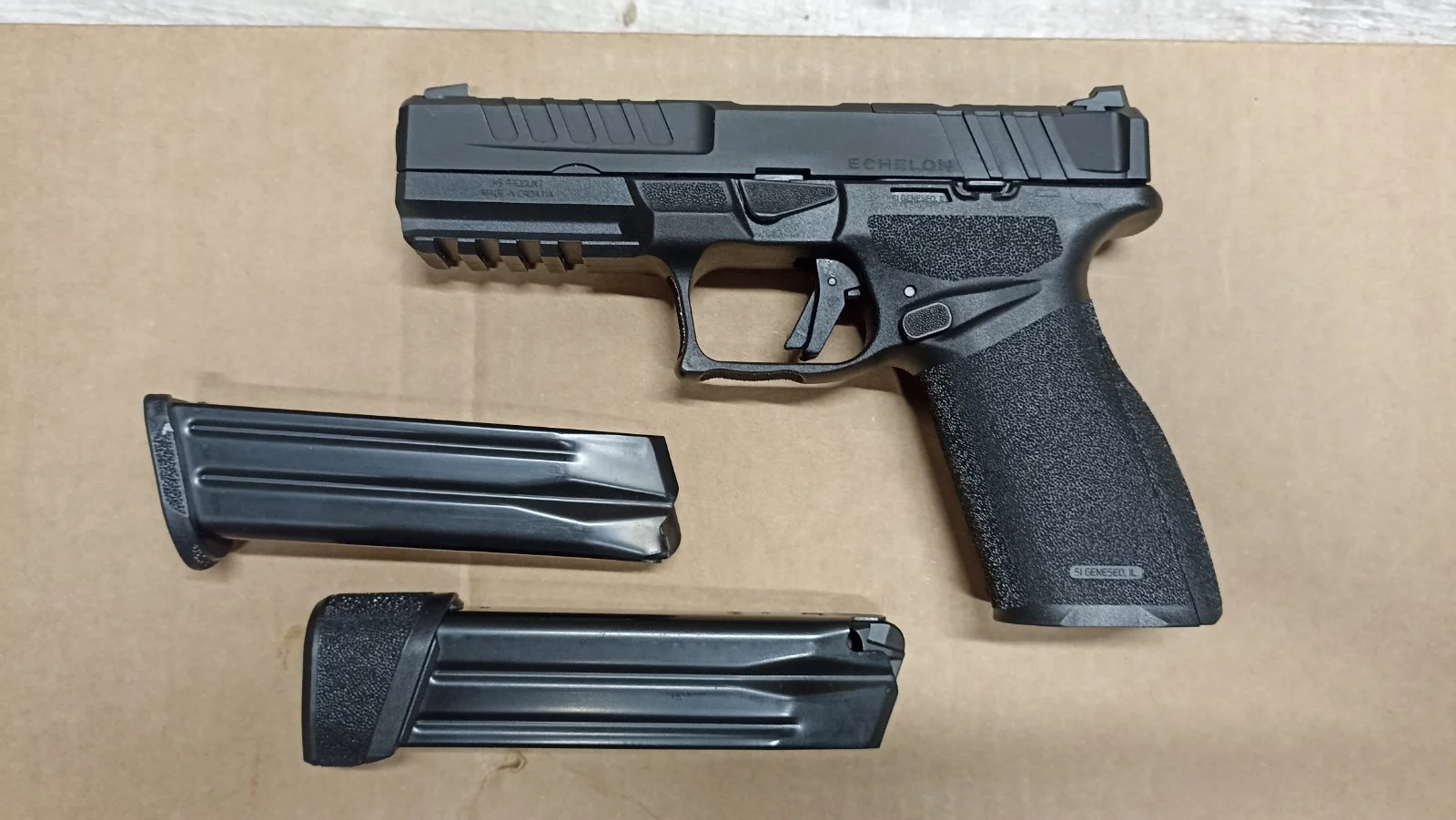 Pistolet Springfield ECHELON U-DOT kal. 9x19