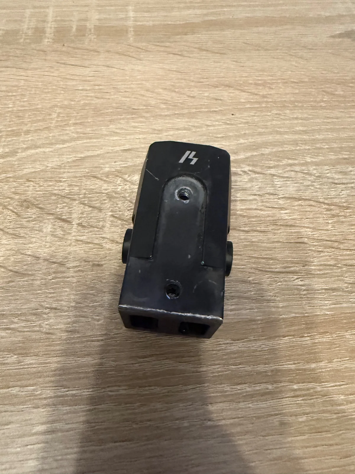 Adapter Strike Industries AK to AR Stock Adapter, model SI-AK-SA.